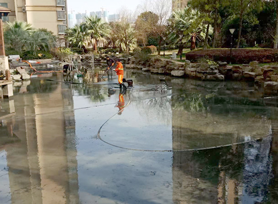 威远景观池淤泥清理